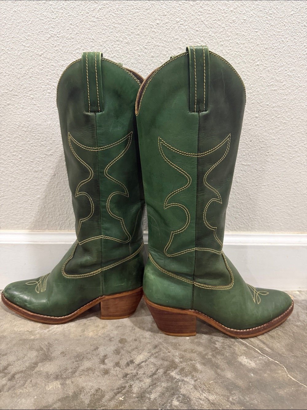 Genuine Green Leather Western Boots - Picture 6 of 7